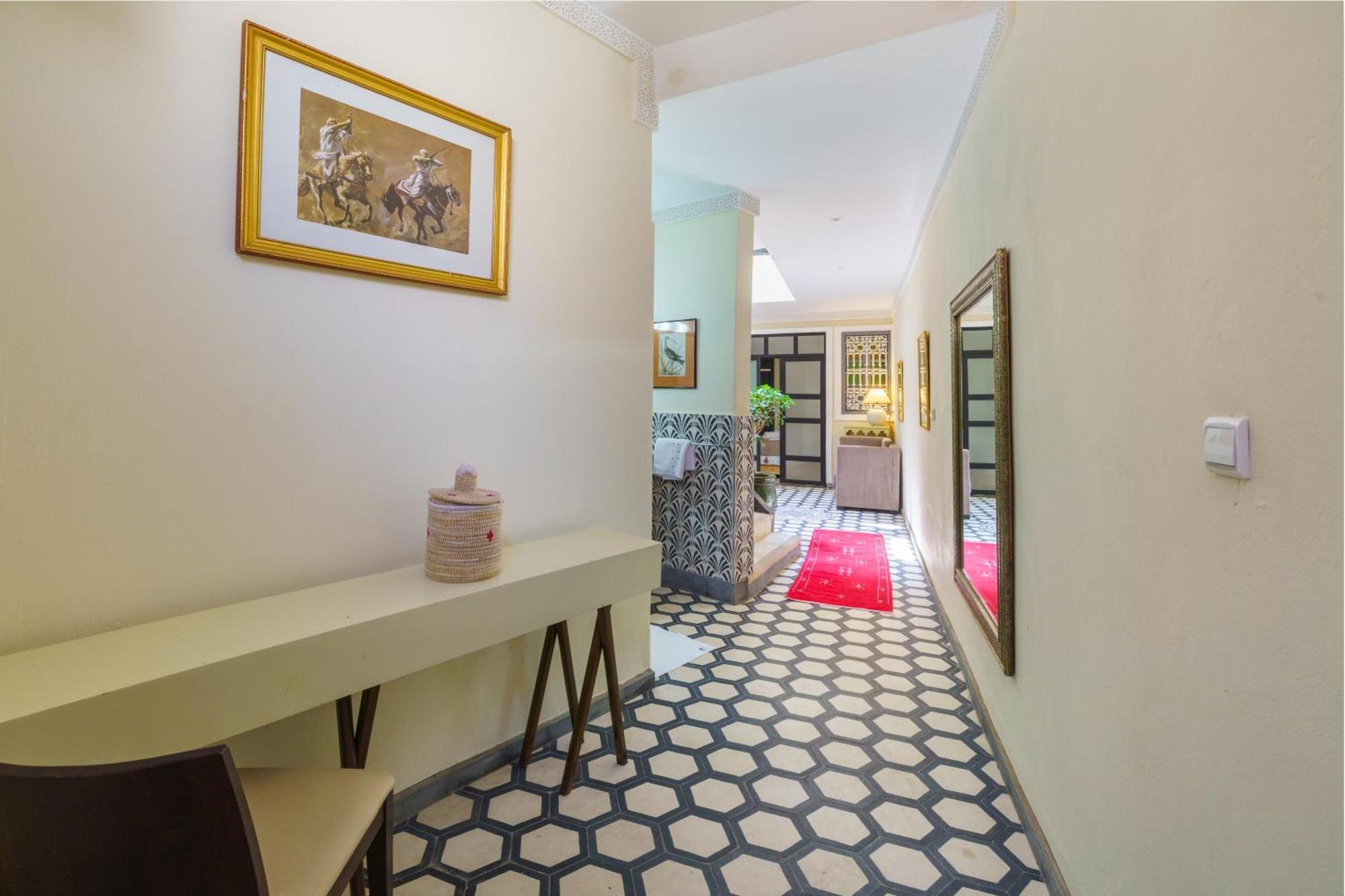 Riad 4 Chambres - Piscine & Petit Dejeuner Gratuit - Wifi Fibre Optique Μαρακές Εξωτερικό φωτογραφία