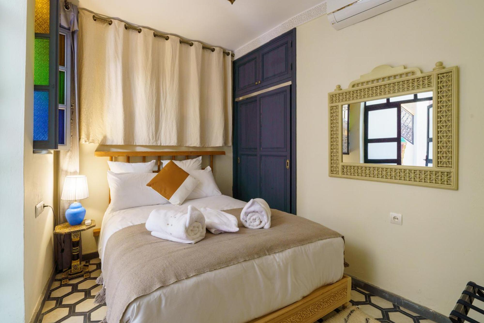 Riad 4 Chambres - Piscine & Petit Dejeuner Gratuit - Wifi Fibre Optique Μαρακές Εξωτερικό φωτογραφία