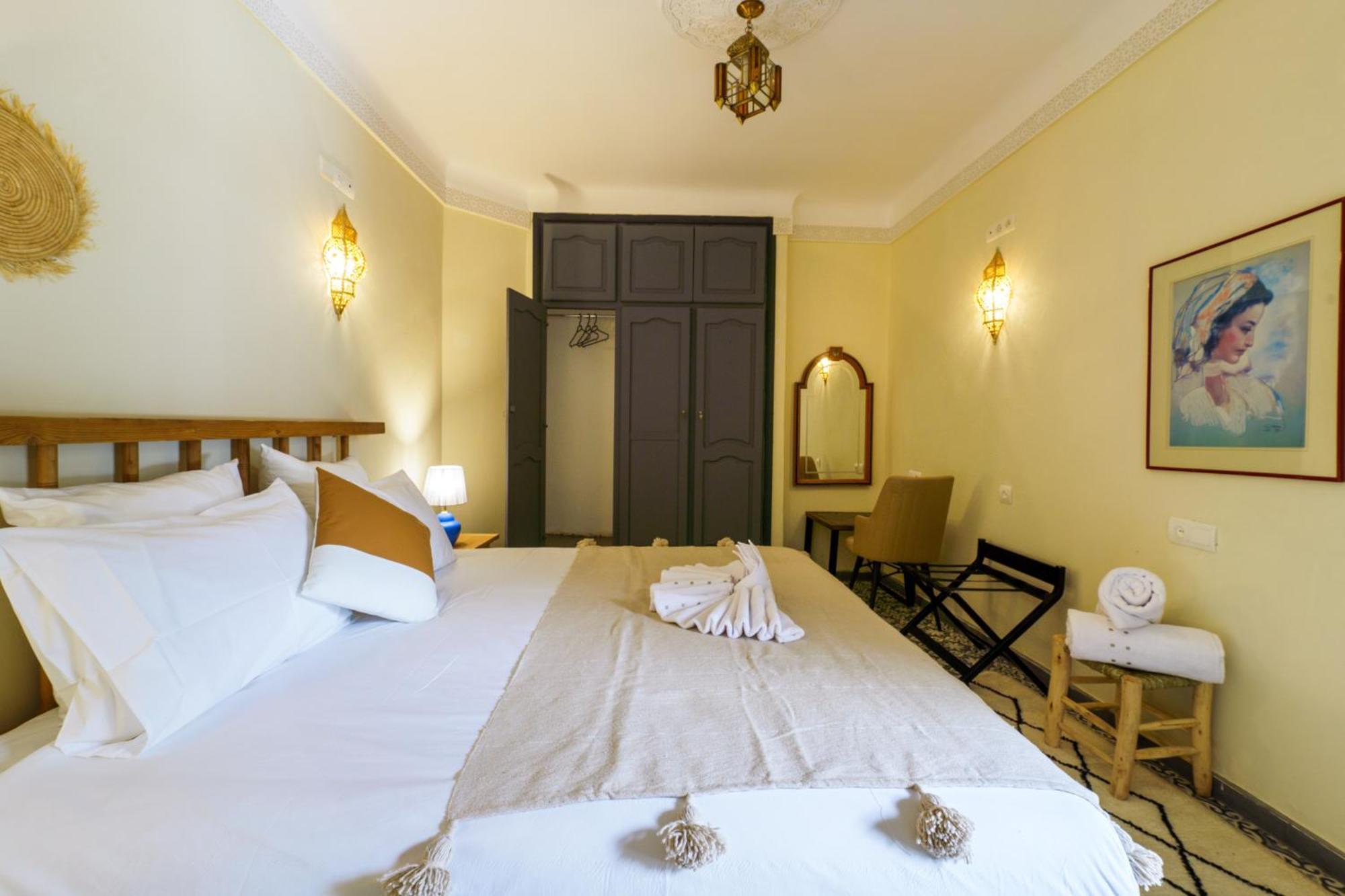 Riad 4 Chambres - Piscine & Petit Dejeuner Gratuit - Wifi Fibre Optique Μαρακές Εξωτερικό φωτογραφία