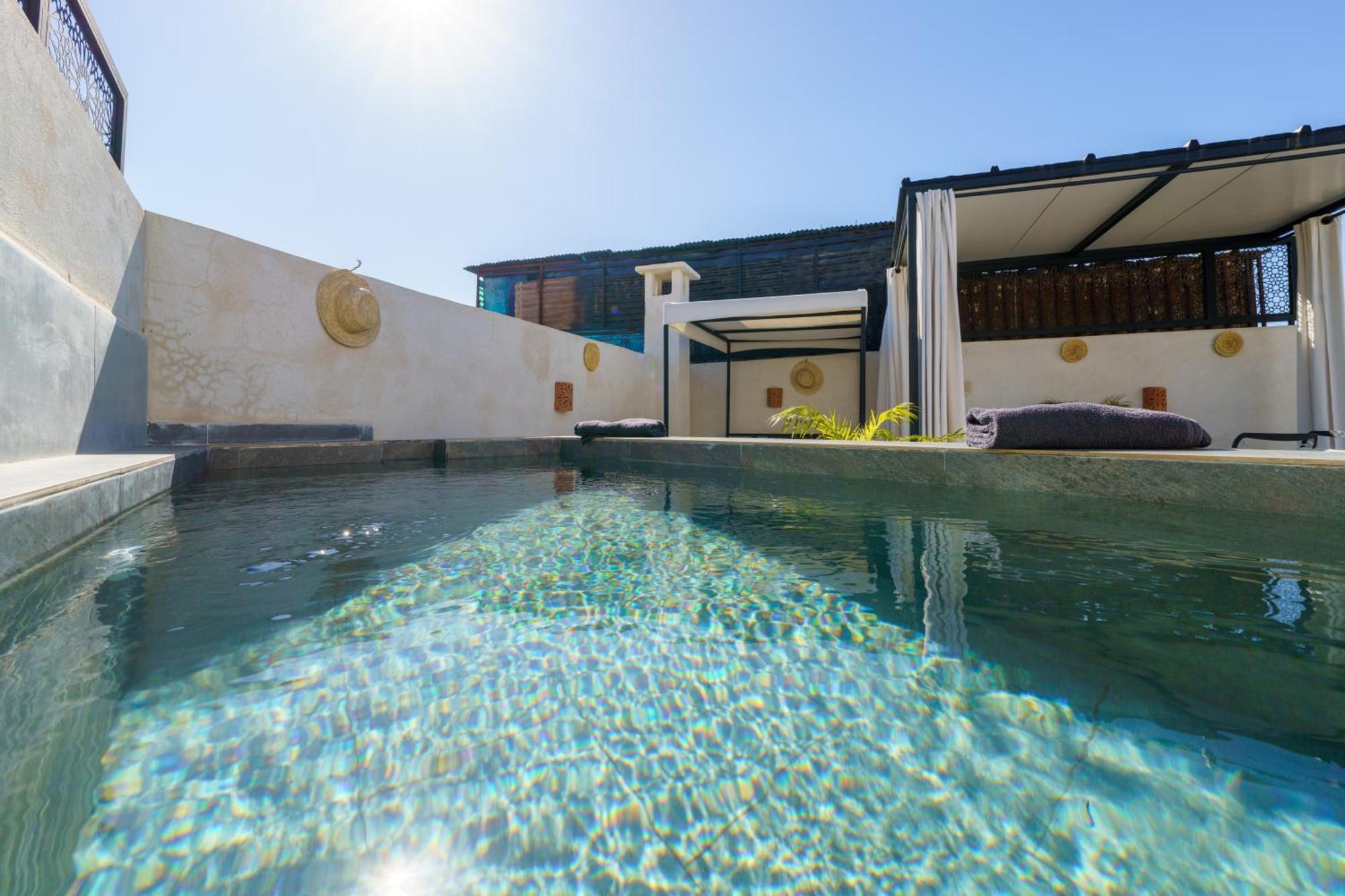 Riad 4 Chambres - Piscine & Petit Dejeuner Gratuit - Wifi Fibre Optique Μαρακές Εξωτερικό φωτογραφία
