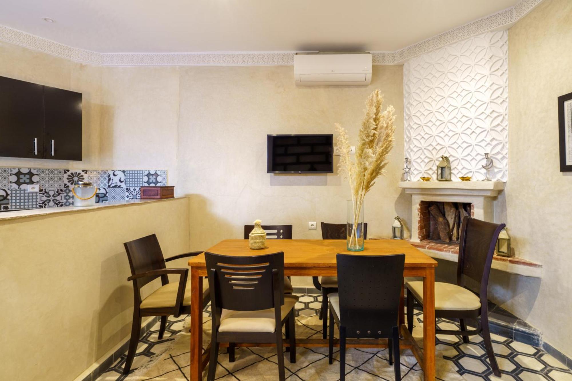 Riad 4 Chambres - Piscine & Petit Dejeuner Gratuit - Wifi Fibre Optique Μαρακές Εξωτερικό φωτογραφία