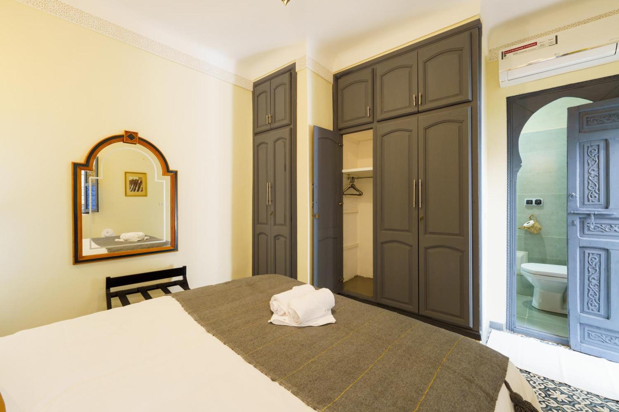 Riad 4 Chambres - Piscine & Petit Dejeuner Gratuit - Wifi Fibre Optique Μαρακές Εξωτερικό φωτογραφία