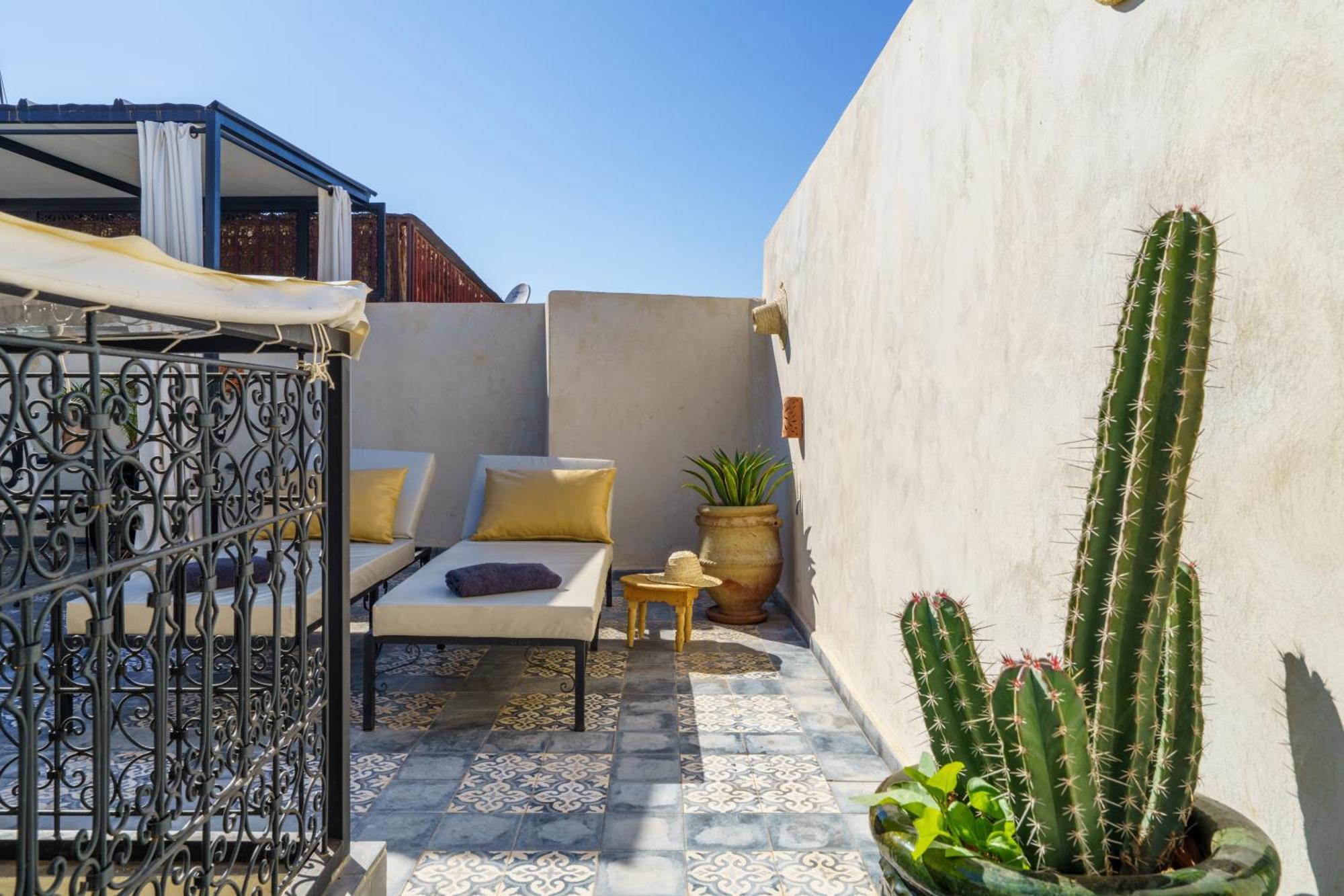 Riad 4 Chambres - Piscine & Petit Dejeuner Gratuit - Wifi Fibre Optique Μαρακές Εξωτερικό φωτογραφία