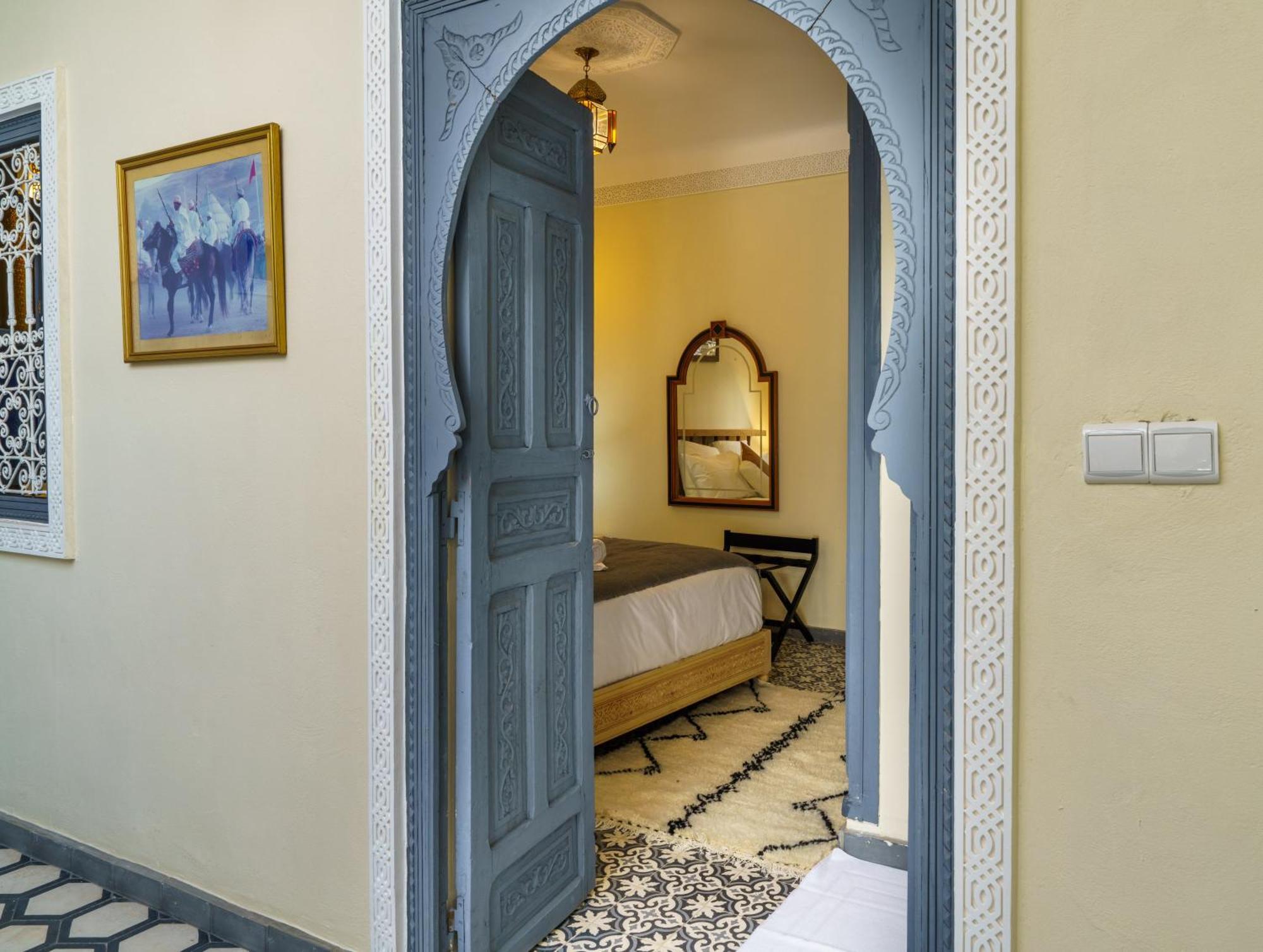 Riad 4 Chambres - Piscine & Petit Dejeuner Gratuit - Wifi Fibre Optique Μαρακές Εξωτερικό φωτογραφία